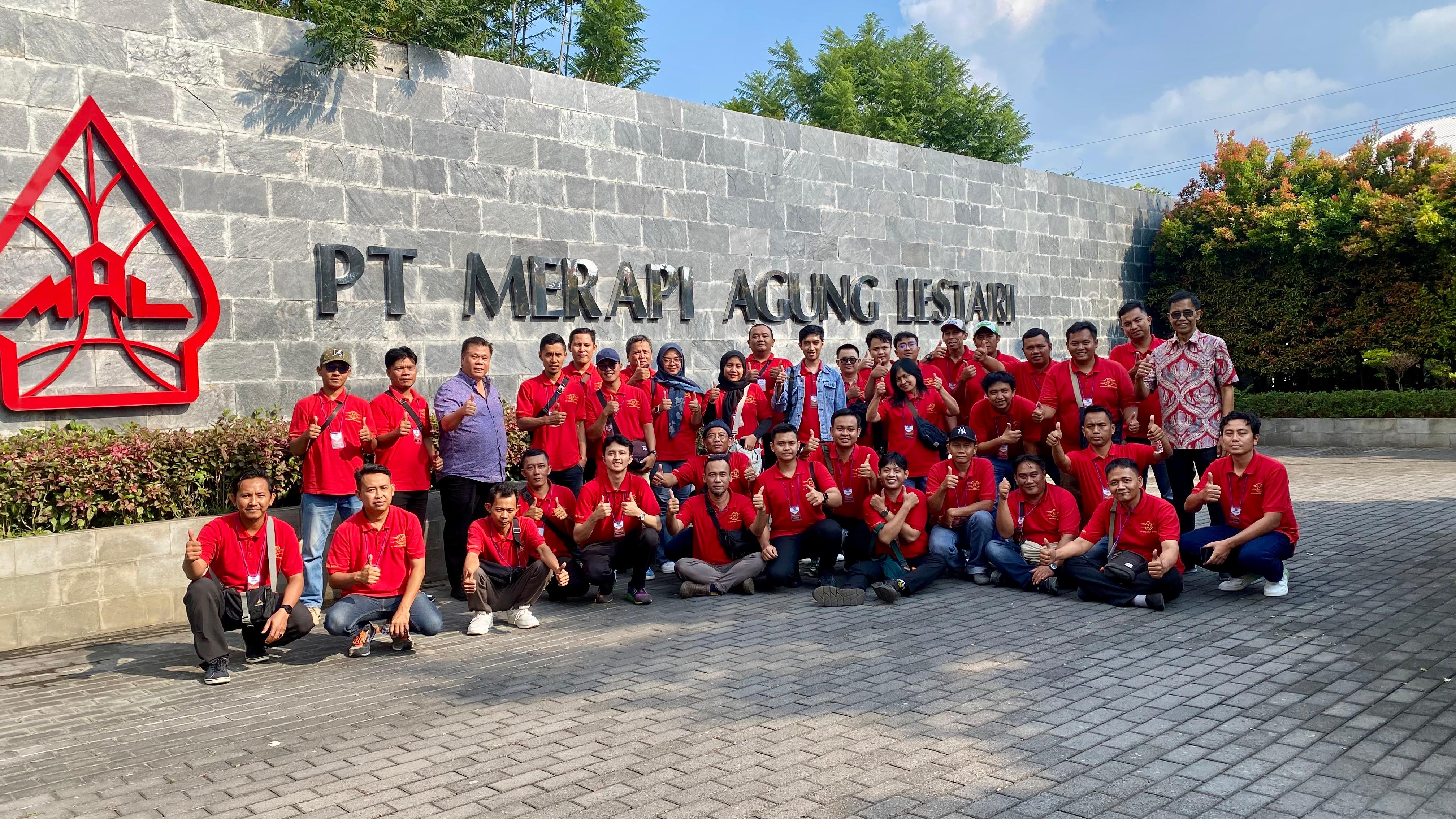 Gambar Utama: Kunjungan ke PT Gandum